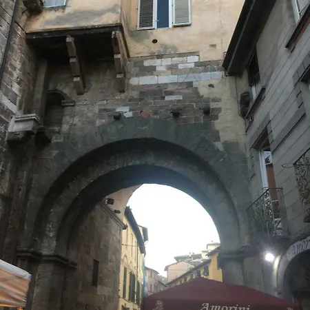 Holiday home Vicolo Del Geppone Lucca